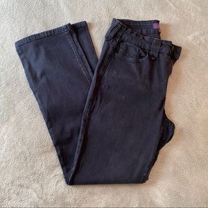 NYDJ Straight Leg Jeans  🇺🇸